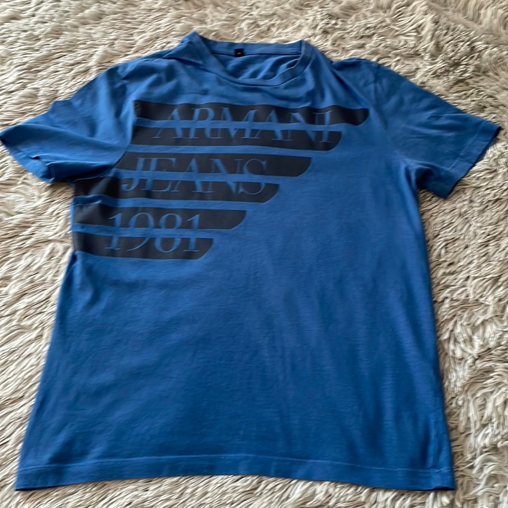 Armani t shirt